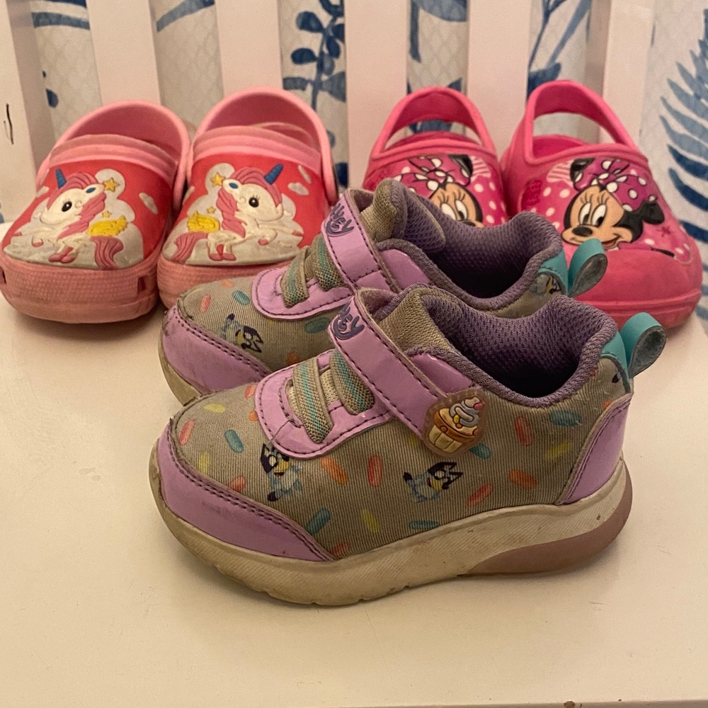 Kids Cartoon Character Sneakers - Pink and Gray